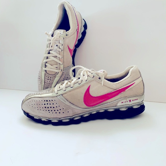 Nike | Shoes | Nike Shox Total Saya Size 9 K27 | Poshmark